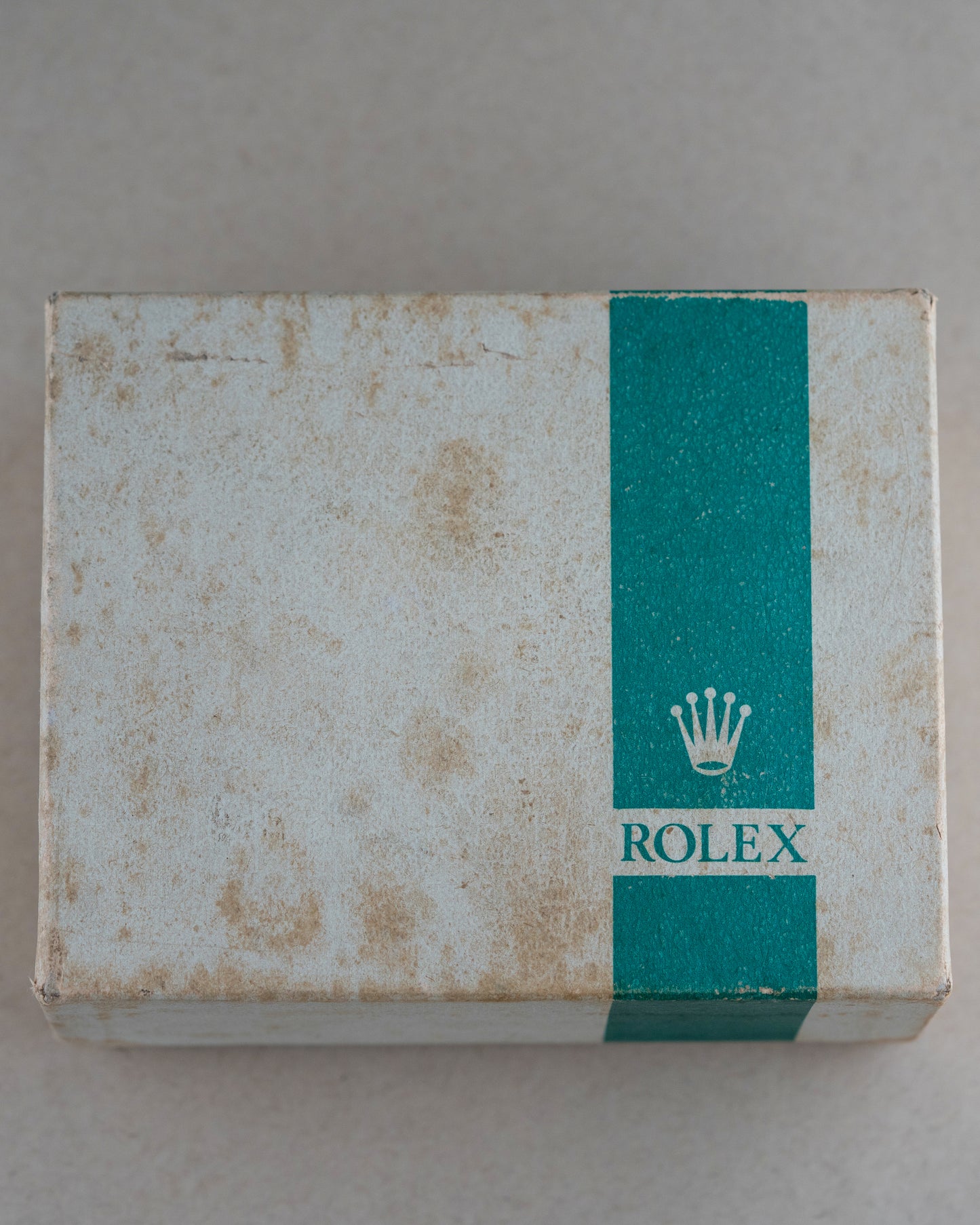 1974 Vintage Rolex Date Ref. 1500 - Silver Dial with Box and Inserts
