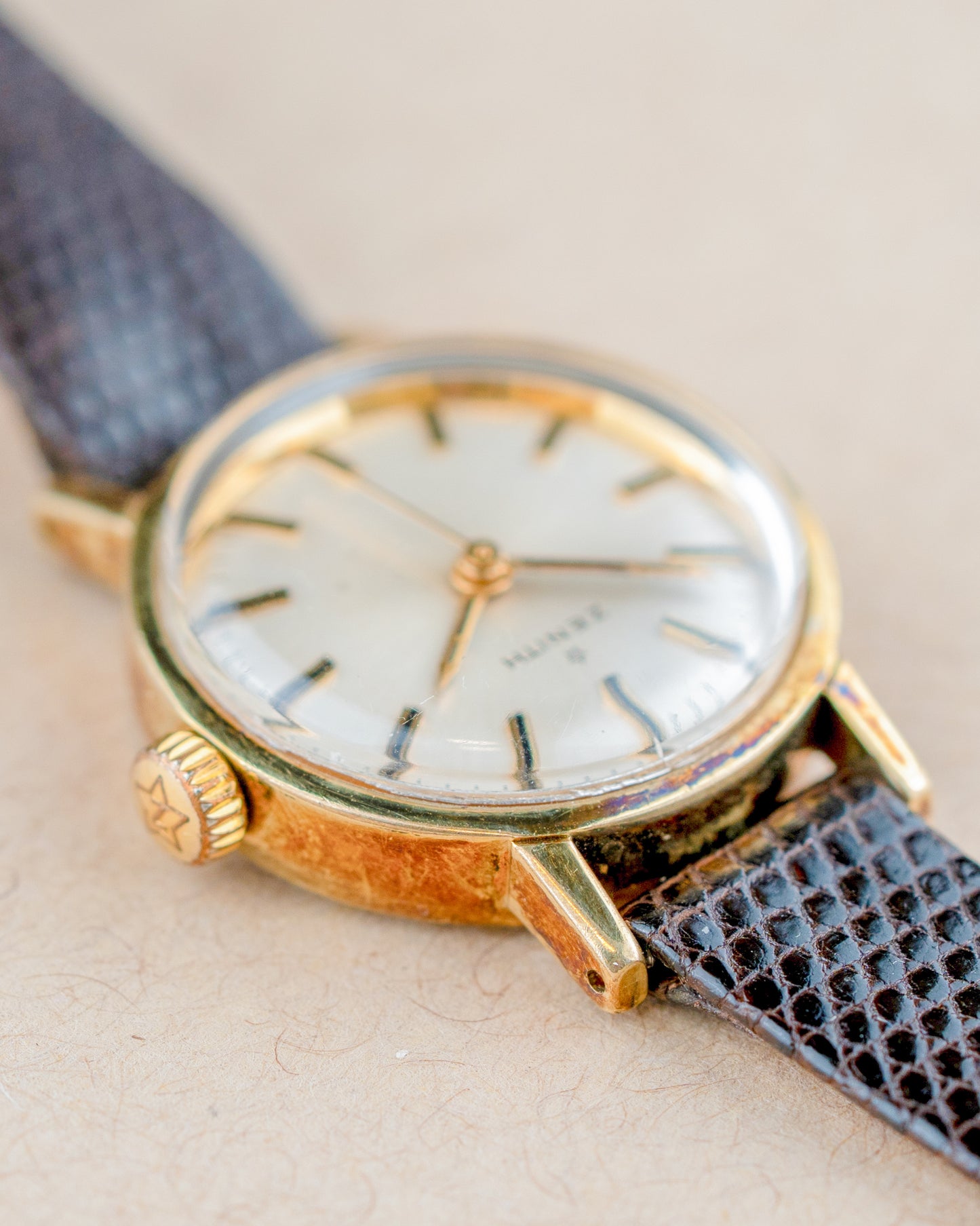 1970'S Vintage Ladies Zenith Time-Only Gold Plated - Silver Dial