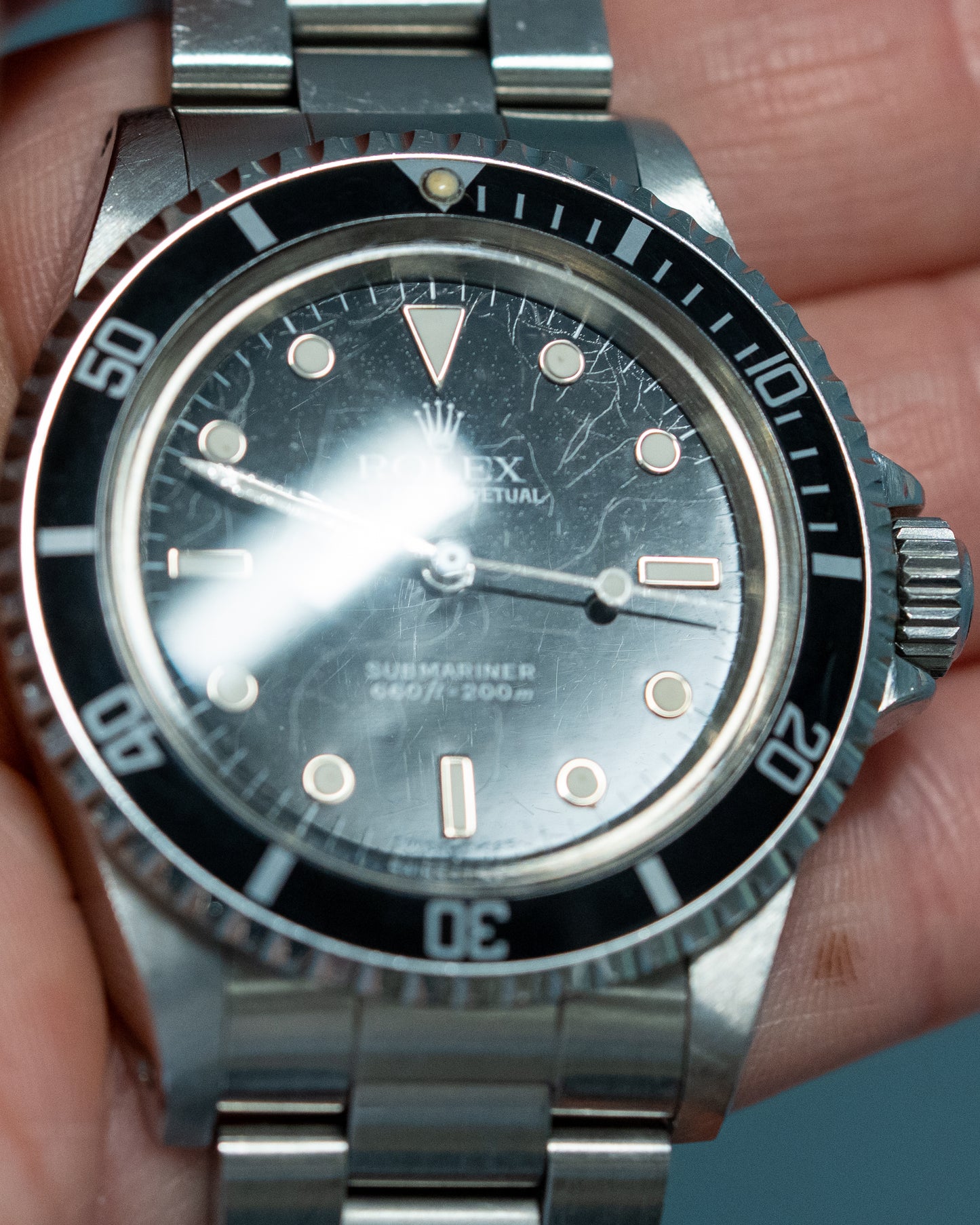 1987 VINTAGE ROLEX SUBMARINER REF. 5513 - FAINT SPIDERY BLACK DIAL