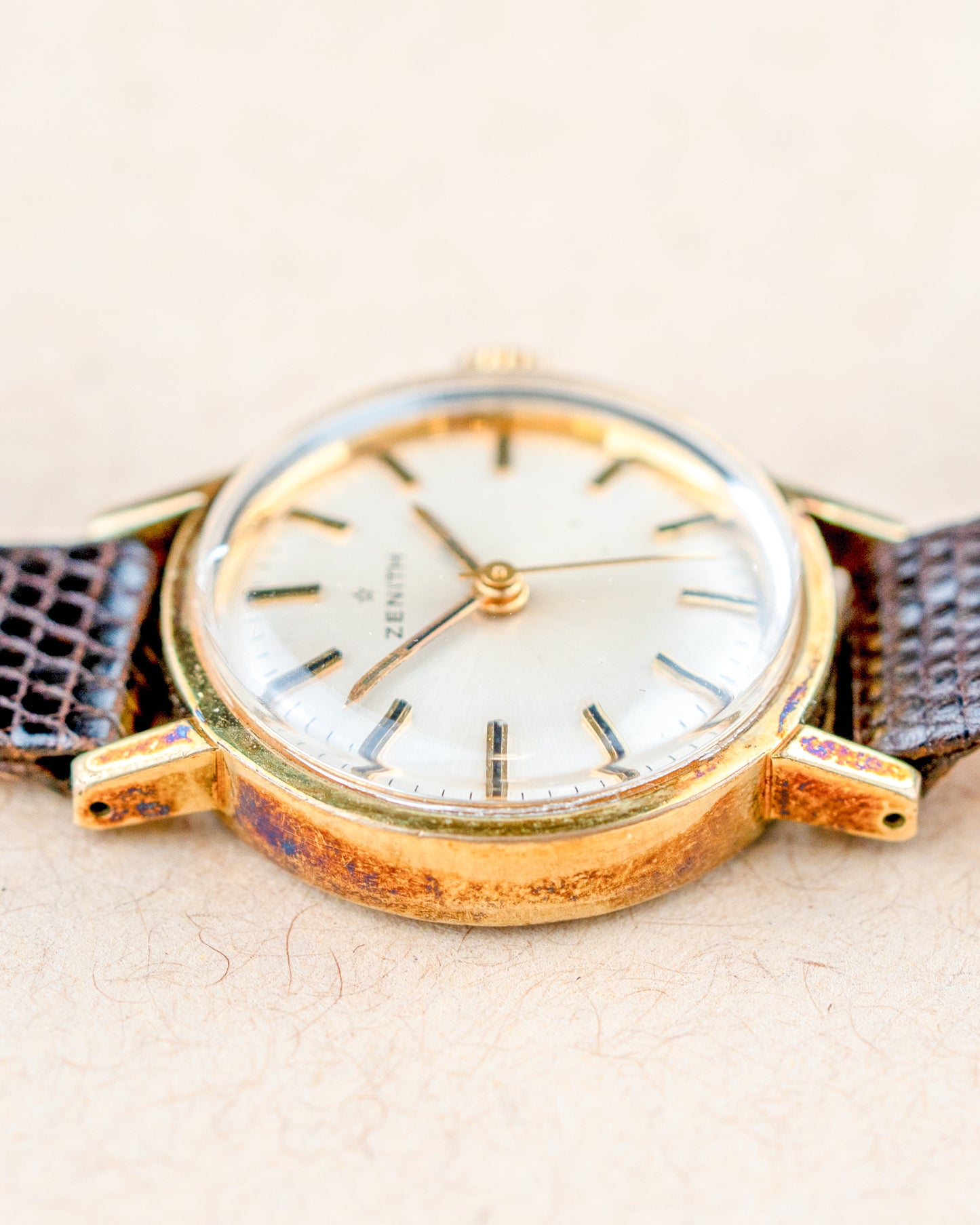 1970'S Vintage Ladies Zenith Time-Only Gold Plated - Silver Dial