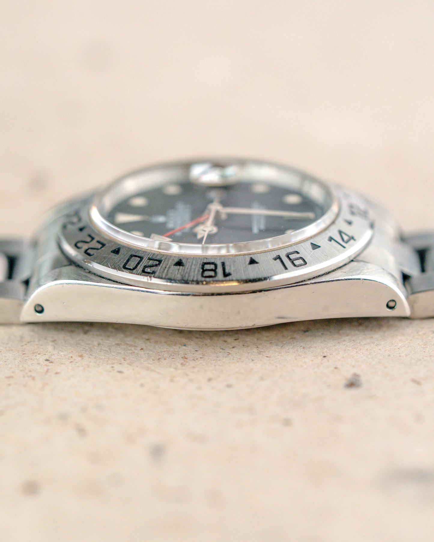 1995 Vintage Rolex Explorer II Ref. 16570 - Creamy Lume Black Dial