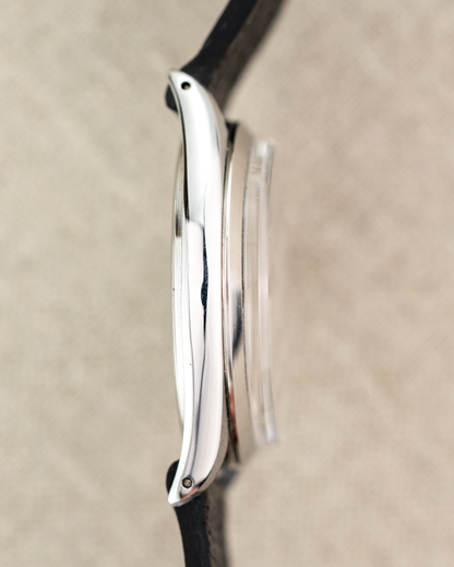 1962 Vintage Tudor Oyster Shock-Resisting Ref. 7934 - Matte Black 'Big Rose' Dial