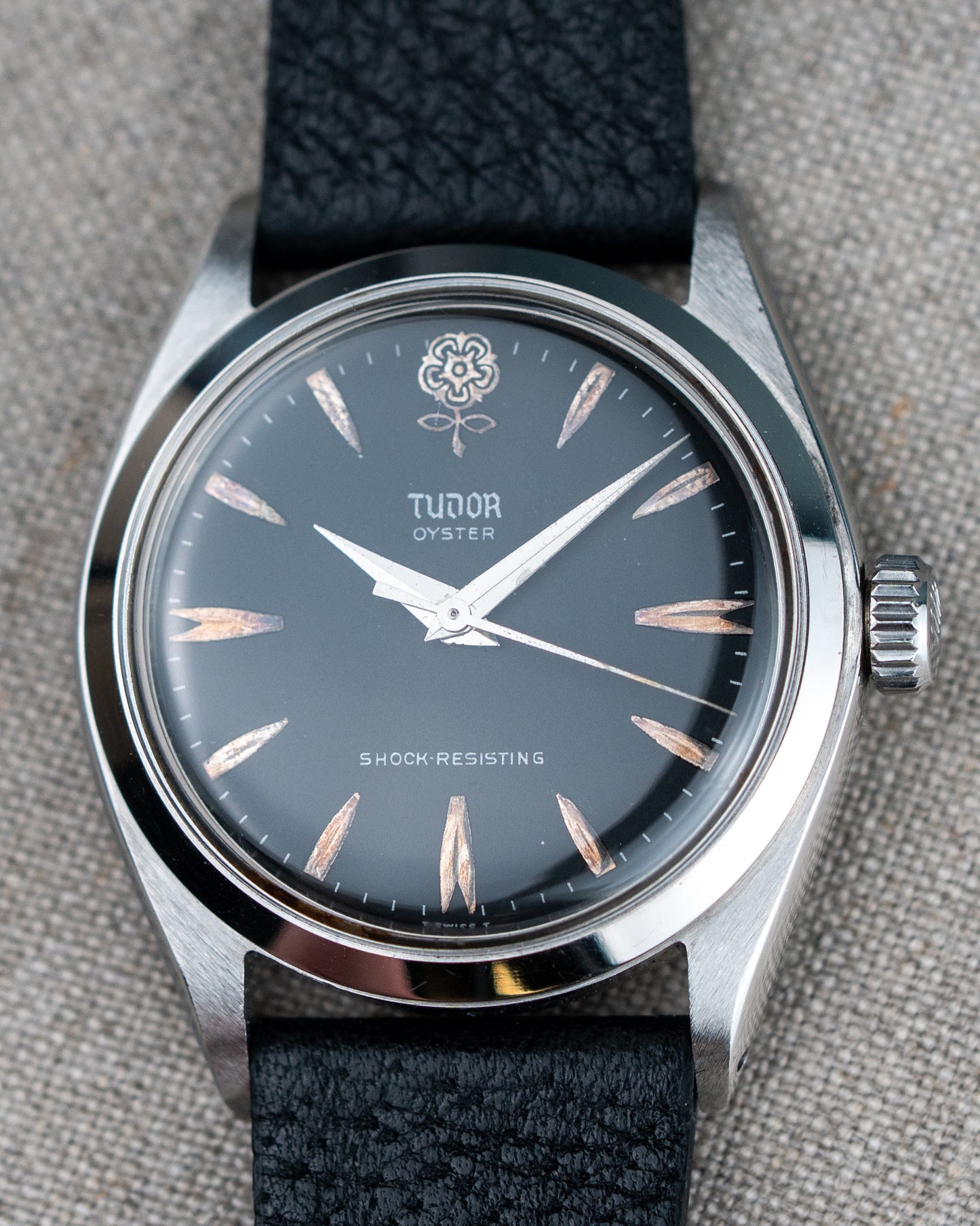 1962 Vintage Tudor Oyster Shock-Resisting Ref. 7934 - Matte Black 'Big Rose' Dial