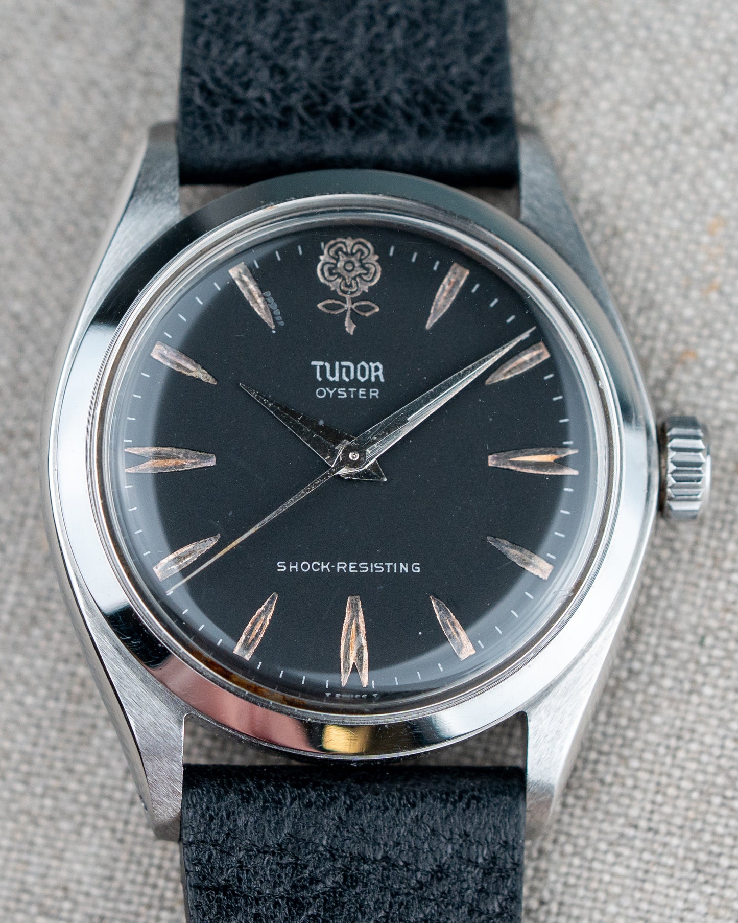 1962 Vintage Tudor Oyster Shock-Resisting Ref. 7934 - Matte Black 'Big Rose' Dial