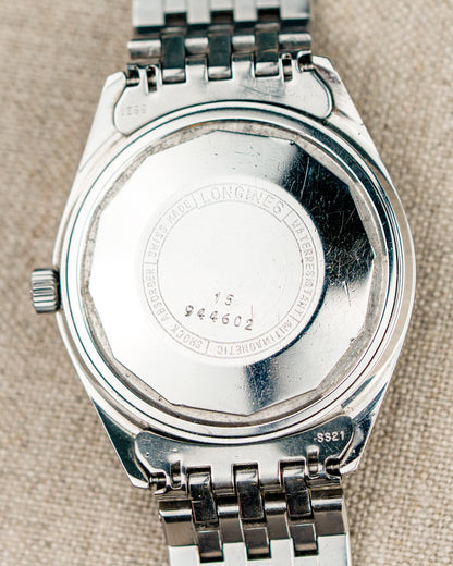 1970's Vintage Longines Admiral 'Brick' Style Bracelet - Silver Vertical Brush Dial