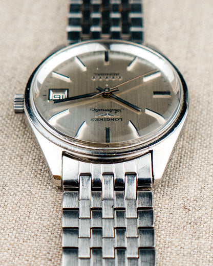 1970's Vintage Longines Admiral 'Brick' Style Bracelet - Silver Vertical Brush Dial