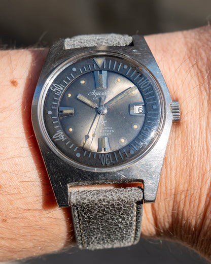 1960's Vintage Aquastar Ref. 1701 - Ghosty-Gray 'Starfish' Sunburst Dial