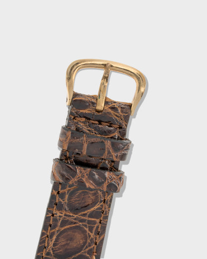 1930 Vintage	Two-Tone Omega	Art Deco Tank with Articulating Swivel Lugs Ref. 886 19.4 - Silver Dial with Breguet Numerals