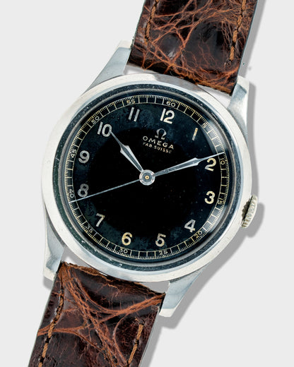 1938 Vintage Steel Omega Calatrava - Fab. Suisse Black Gilt Dial