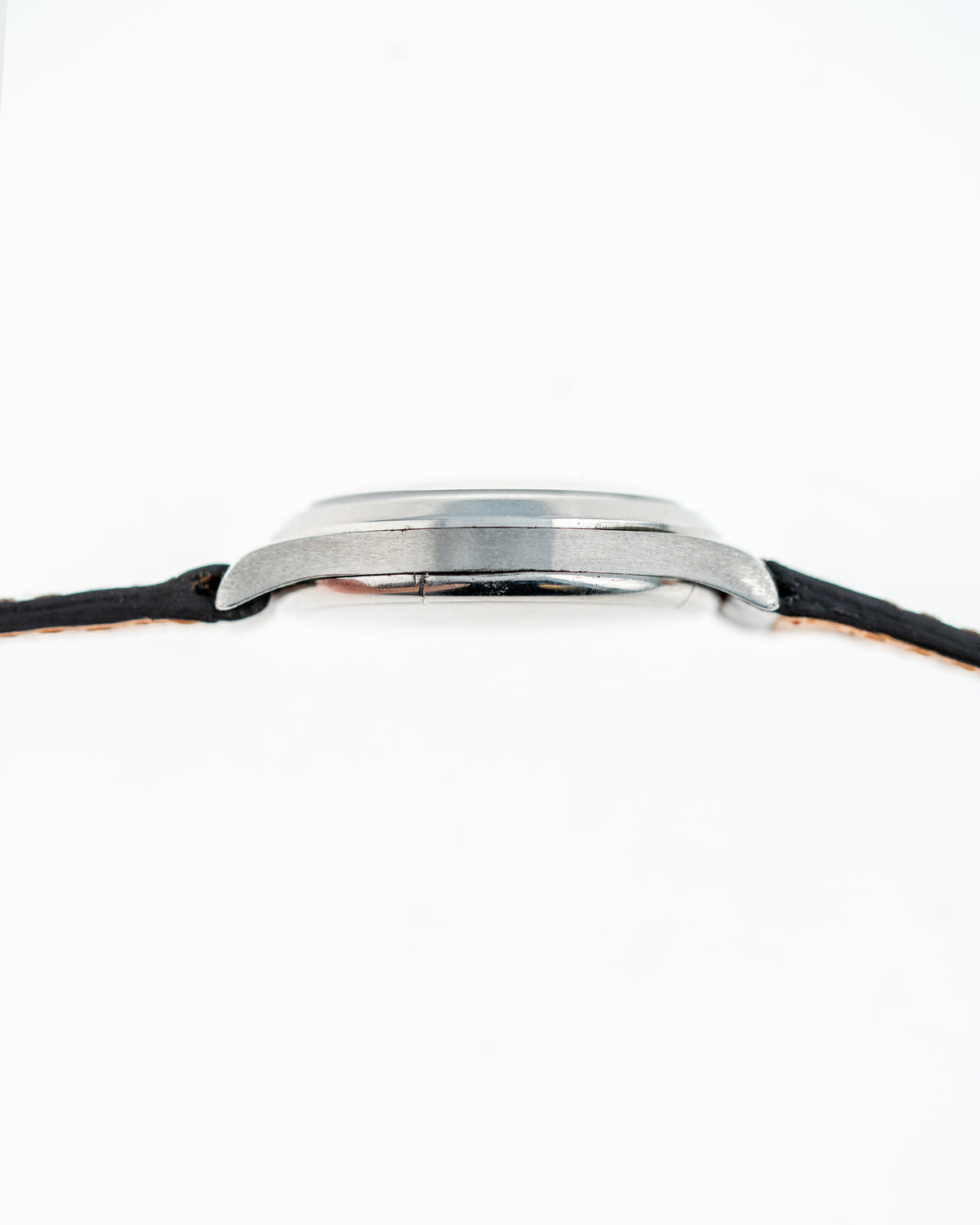 1938 Vintage Steel Omega Calatrava - Fab. Suisse Black Gilt Dial