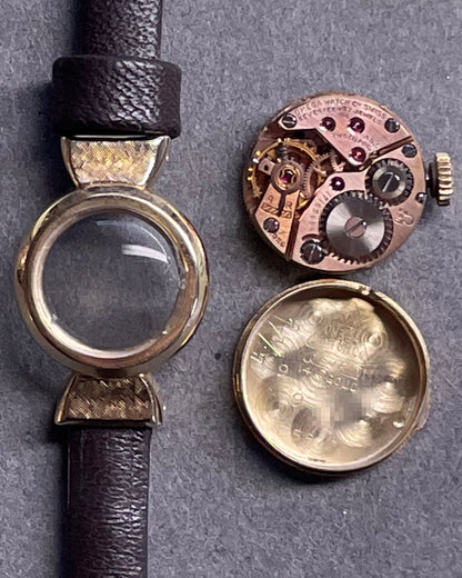 1959 Vintage Omega 14k Yellow Gold Triangular Hooded-lug Watch - Silver Dial