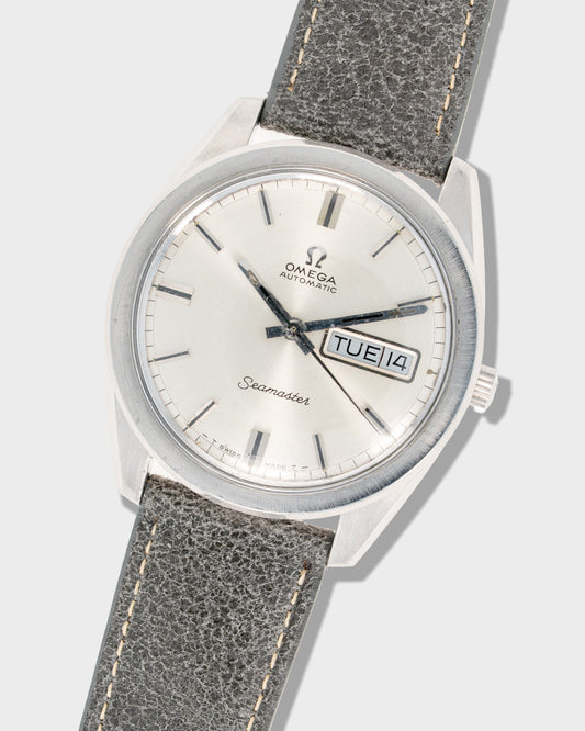 1968 Vintage Omega Seamaster Day-Date Ref. ST 168.032 / ST 168.023 - Silver Sunburst Dial