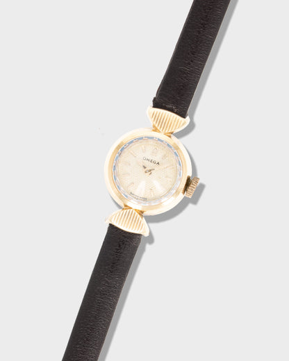 1961 Vintage Omega 18K Yellow Gold Textured Hooded-lug Watch - Silver Patinated Waffle Dial